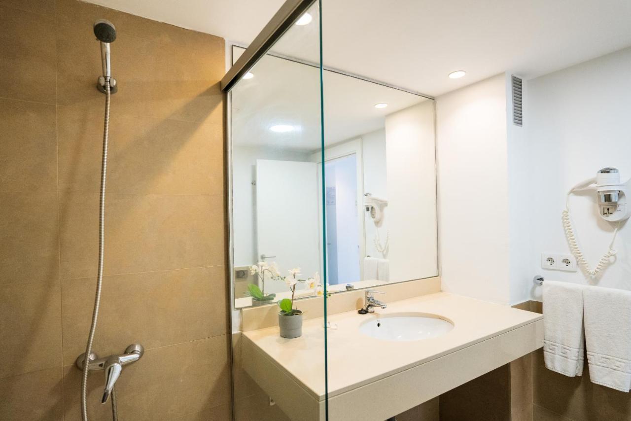 Apartamentos Vacacionales Broncemar San Bartolomé 外观 照片